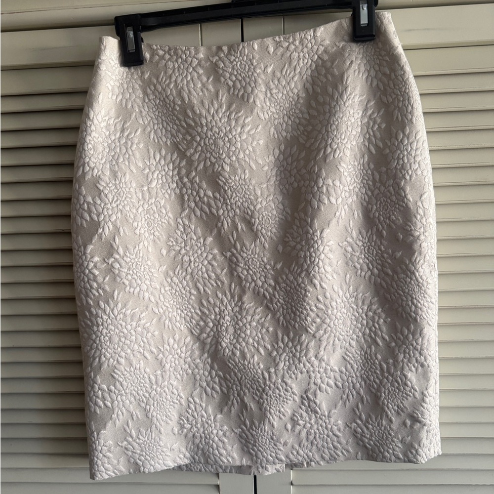 Talbots Cream Floral Textured Pencil Skirt
